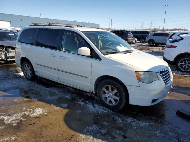 2010 Chrysler Town & Country Touring