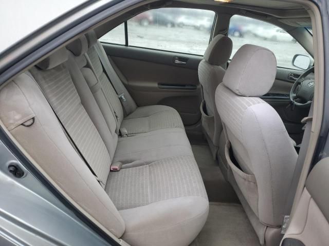 2005 Toyota Camry LE