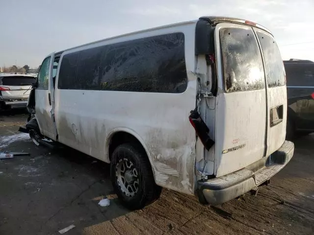 2017 Chevrolet Express G2500 LT