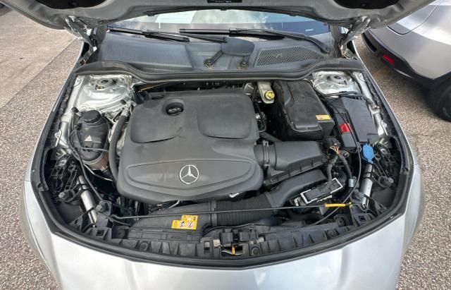 2016 Mercedes-Benz CLA 250