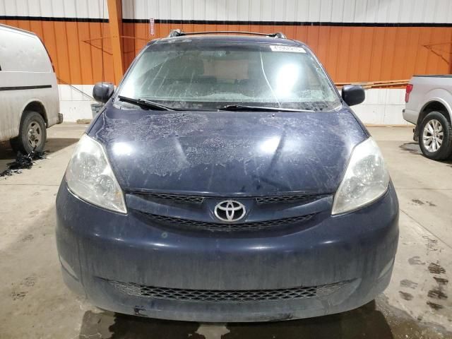 2006 Toyota Sienna CE