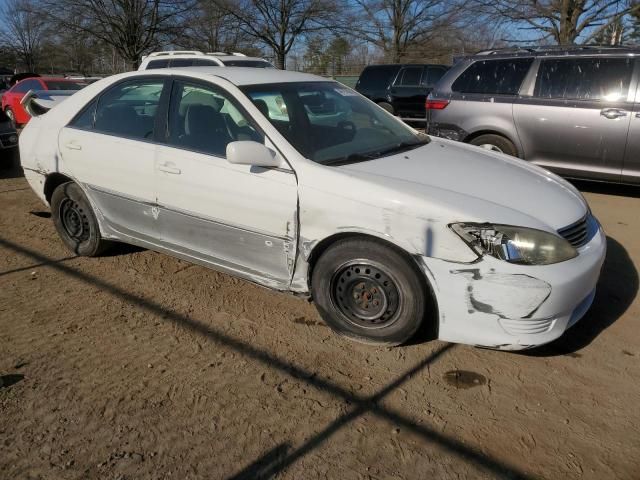 2005 Toyota Camry LE