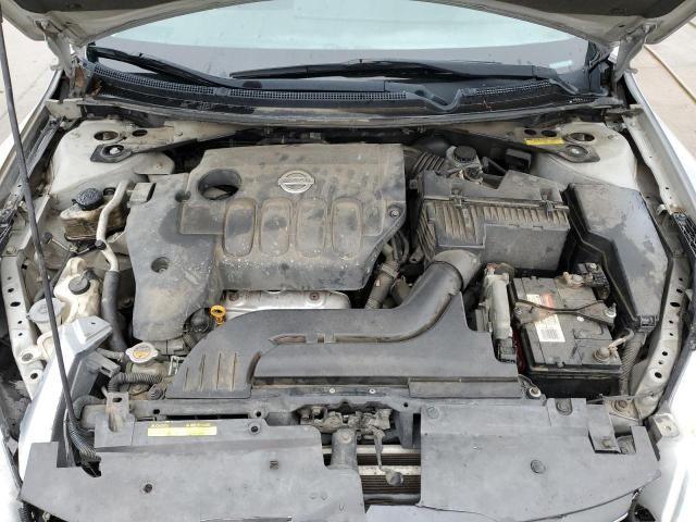 2010 Nissan Altima Base