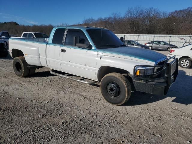 2000 Dodge RAM 3500