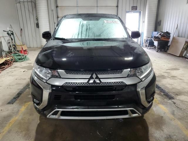 2020 Mitsubishi Outlander SE