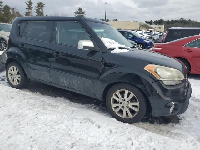 2013 KIA Soul +