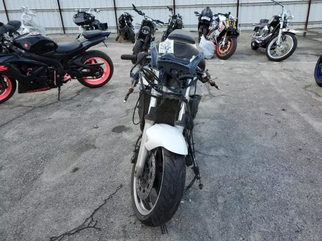 2002 Yamaha YZFR6 L