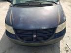 2005 Dodge Caravan SE