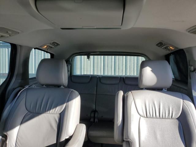 2010 Toyota Sienna XLE