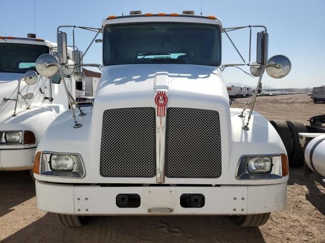 2007 Kenworth Construction T300