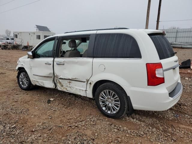 2013 Chrysler Town & Country Touring L