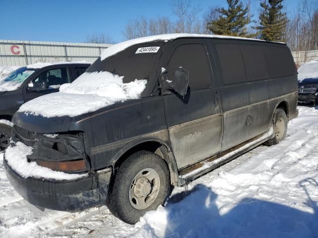 2011 Chevrolet Express G2500 LS