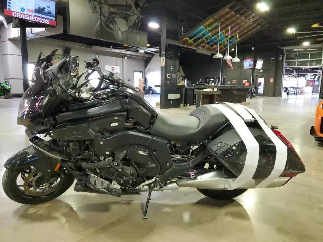 2018 BMW K1600 B