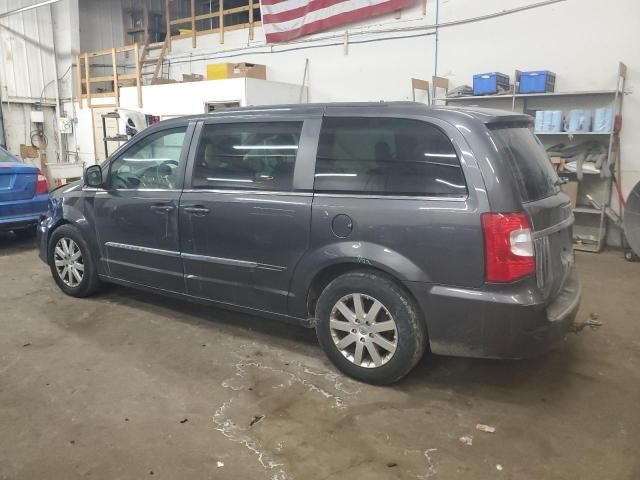 2016 Chrysler Town & Country Touring