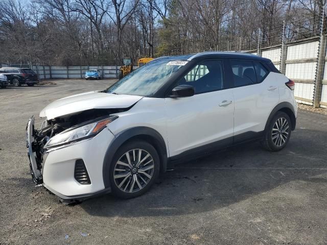 2021 Nissan Kicks SV