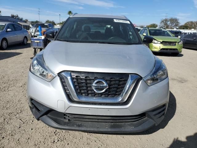 2018 Nissan Kicks S