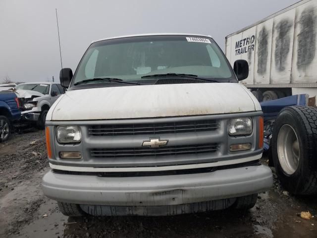 2000 Chevrolet Express G2500