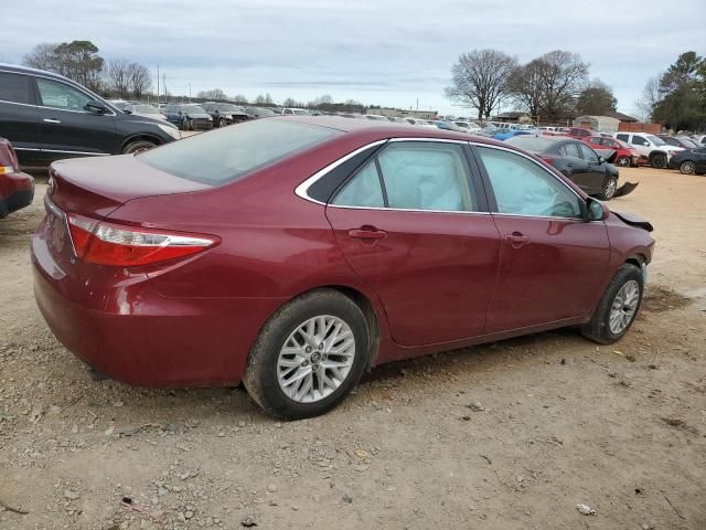 2017 Toyota Camry LE