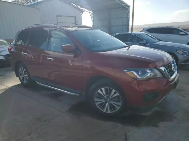 2020 Nissan Pathfinder SV