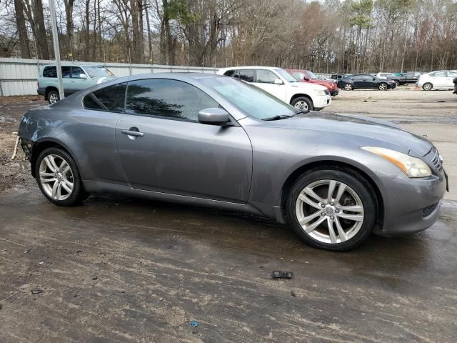 2010 Infiniti G37