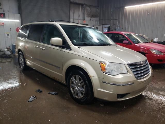 2010 Chrysler Town & Country Touring