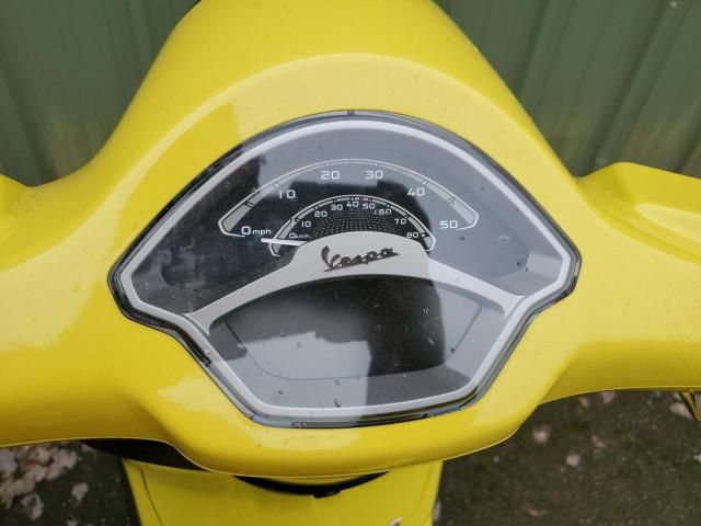 2024 Vespa Primavera