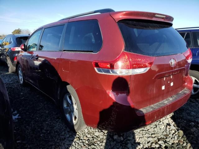 2012 Toyota Sienna LE