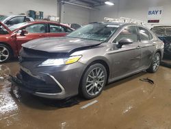 Vehiculos salvage en venta de Copart Elgin, IL: 2021 Toyota Camry XLE