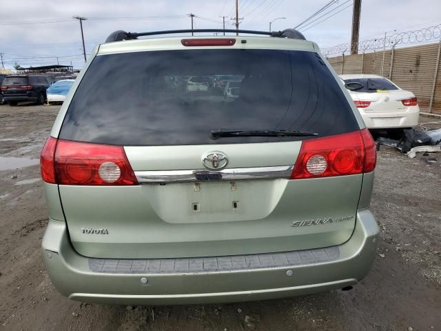 2008 Toyota Sienna XLE