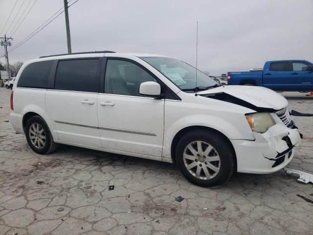 2013 Chrysler Town & Country Touring