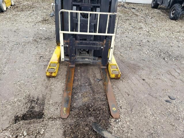 2011 Yale Forklift