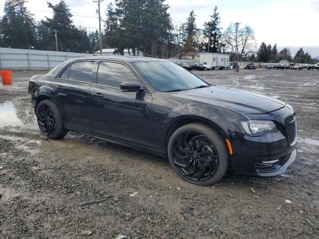 2023 Chrysler 300 Touring L