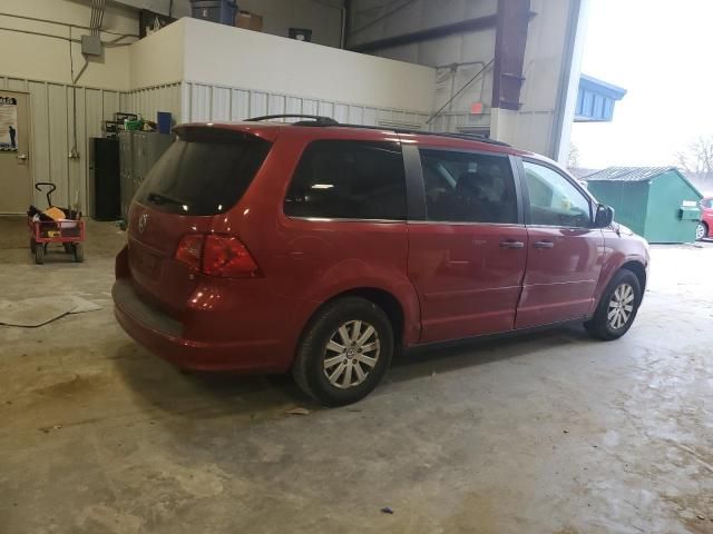 2009 Volkswagen Routan S