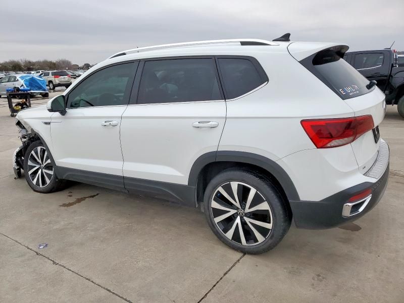 2022 Volkswagen Taos SE