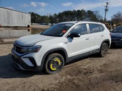 Volkswagen Vehiculos salvage en venta: 2023 Volkswagen Taos S