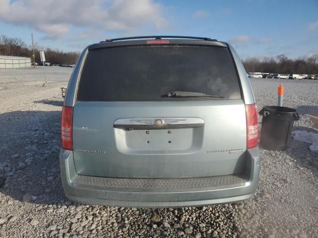 2009 Chrysler Town & Country Touring