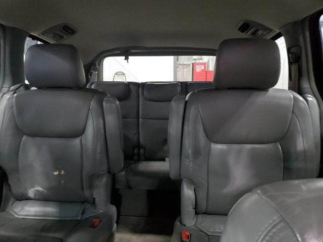 2004 Toyota Sienna XLE