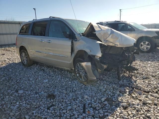 2014 Chrysler Town & Country Touring L