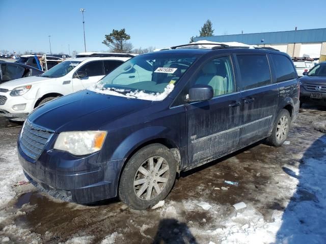 2009 Chrysler Town & Country Touring