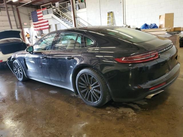 2018 Porsche Panamera 4