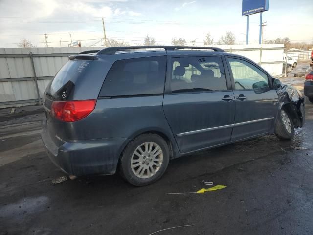 2008 Toyota Sienna XLE