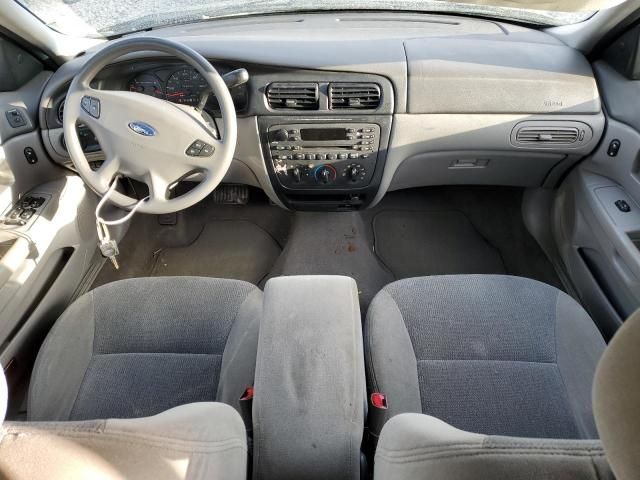 2002 Ford Taurus SE