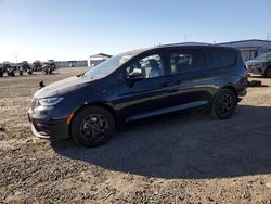 Chrysler Pacifica Vehiculos salvage en venta: 2022 Chrysler Pacifica Hybrid Touring L