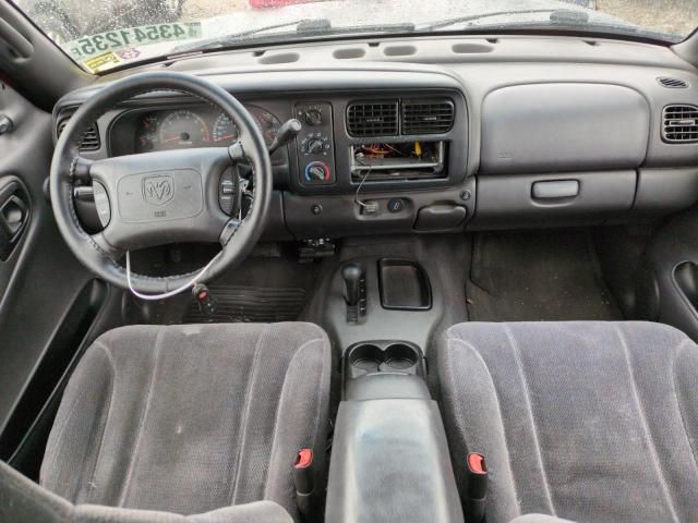 2000 Dodge Dakota Quattro