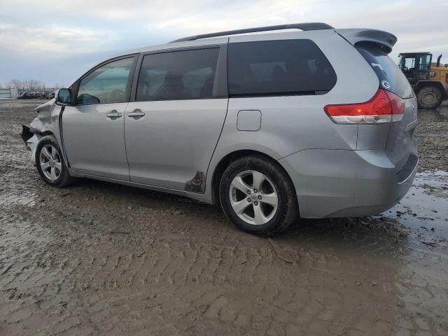 2012 Toyota Sienna LE