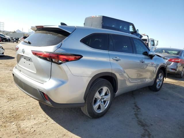 2022 Toyota Highlander L