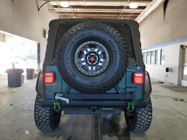 2000 Jeep Wrangler / TJ Sport