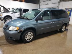 Salvage cars for sale at Blaine, MN auction: 2005 Dodge Grand Caravan SE