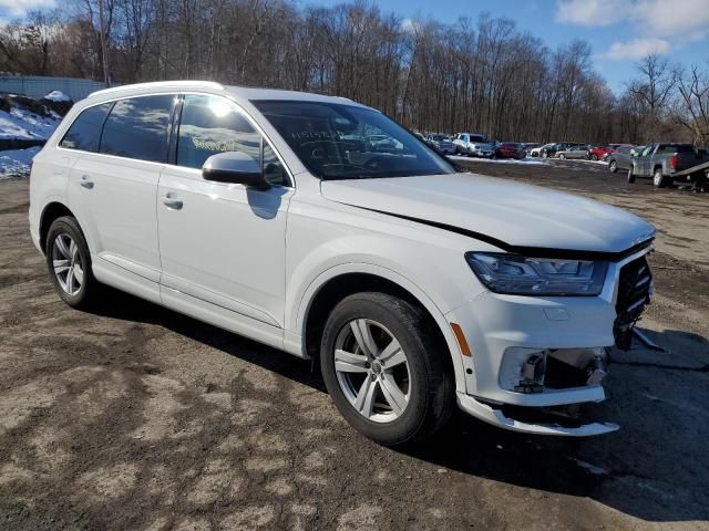 2019 Audi Q7 Premium Plus