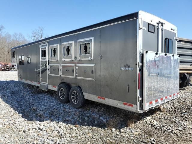 2021 Bison Horse Trailer